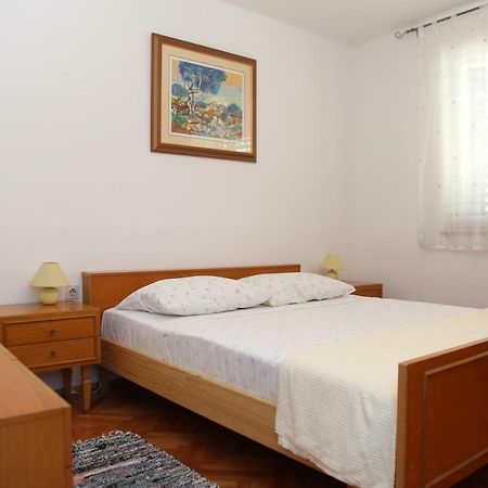 Seaside Apartment Тисно Екстериор снимка
