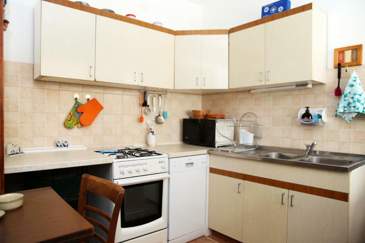 Seaside Apartment Тисно Екстериор снимка
